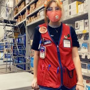 Meet your Posher, Ledge